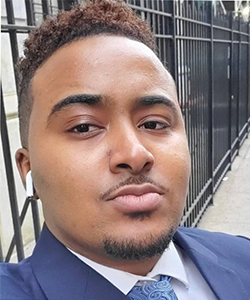 Amari Rasin headshot