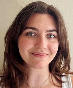 Megan Singleton headshot